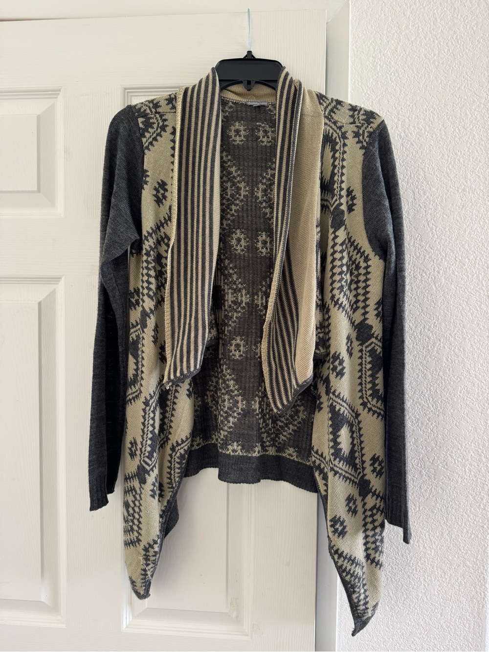 Charlotte Russe Open Drape Cardigan in Beige and Gray